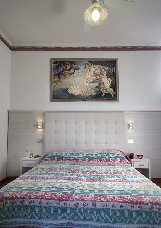 Hotel Titanus Белларія-Іджеа-Марина Екстер'єр фото